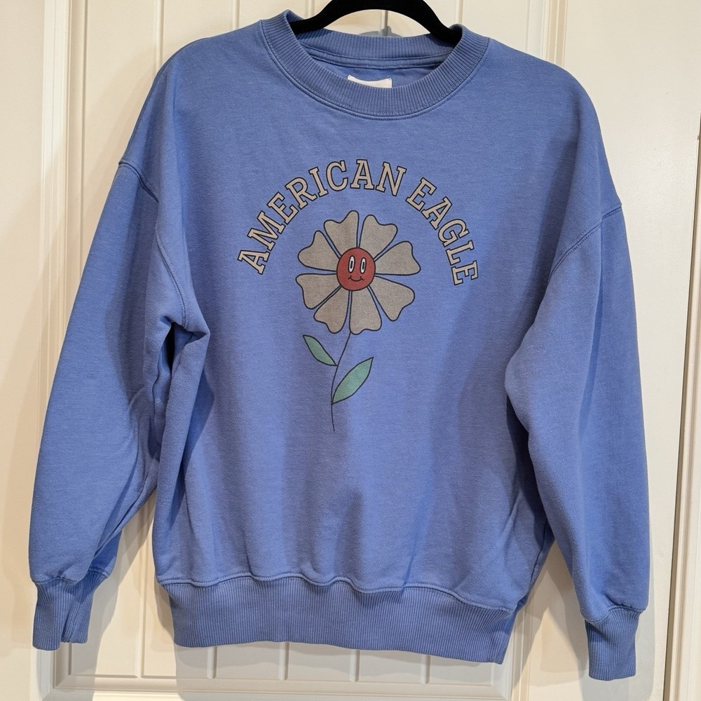 American Eagle Daisy Graphic Sweatshirt Blue Crewneck Pullover XS